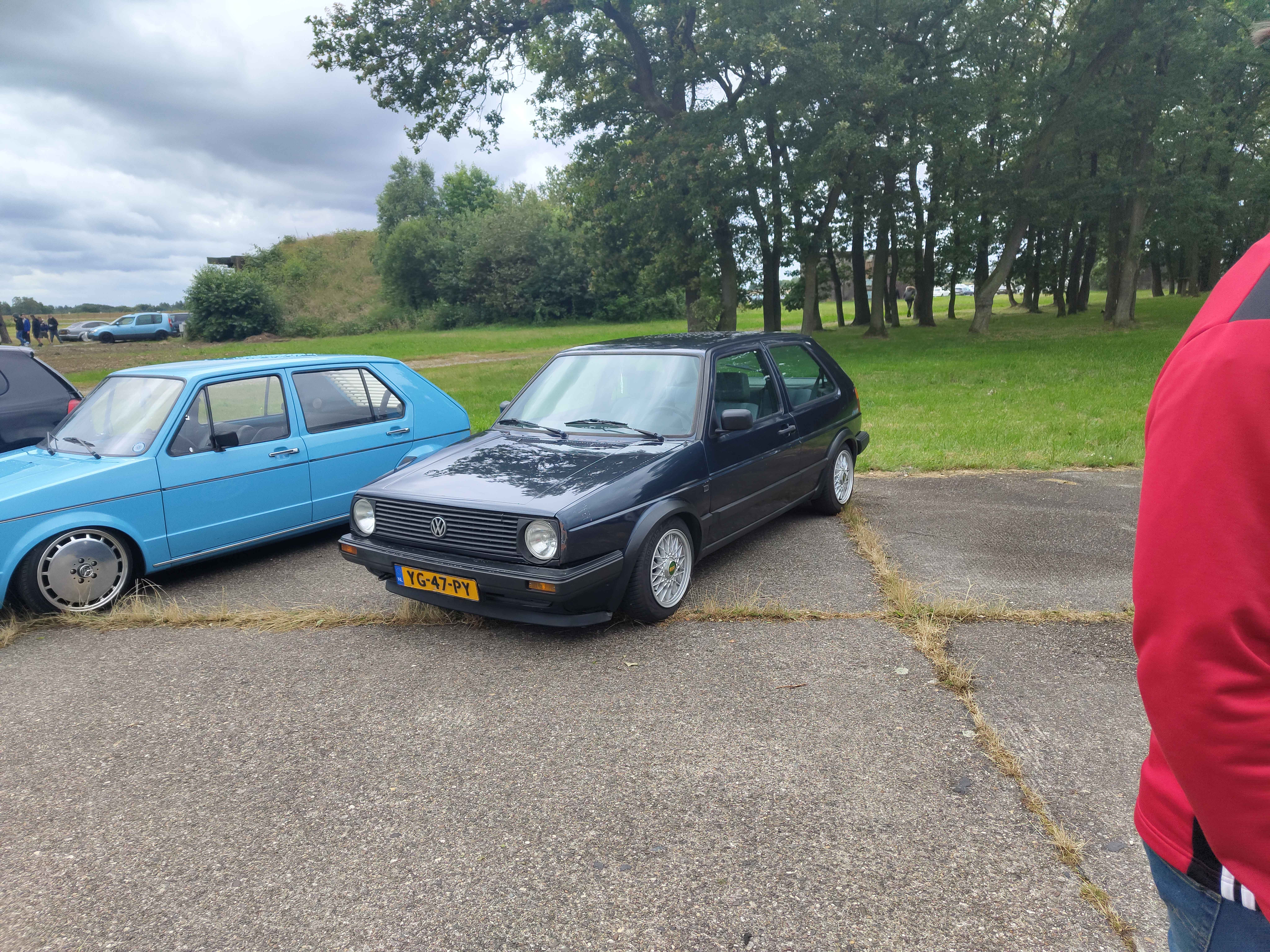 a car immage is supposed to be here