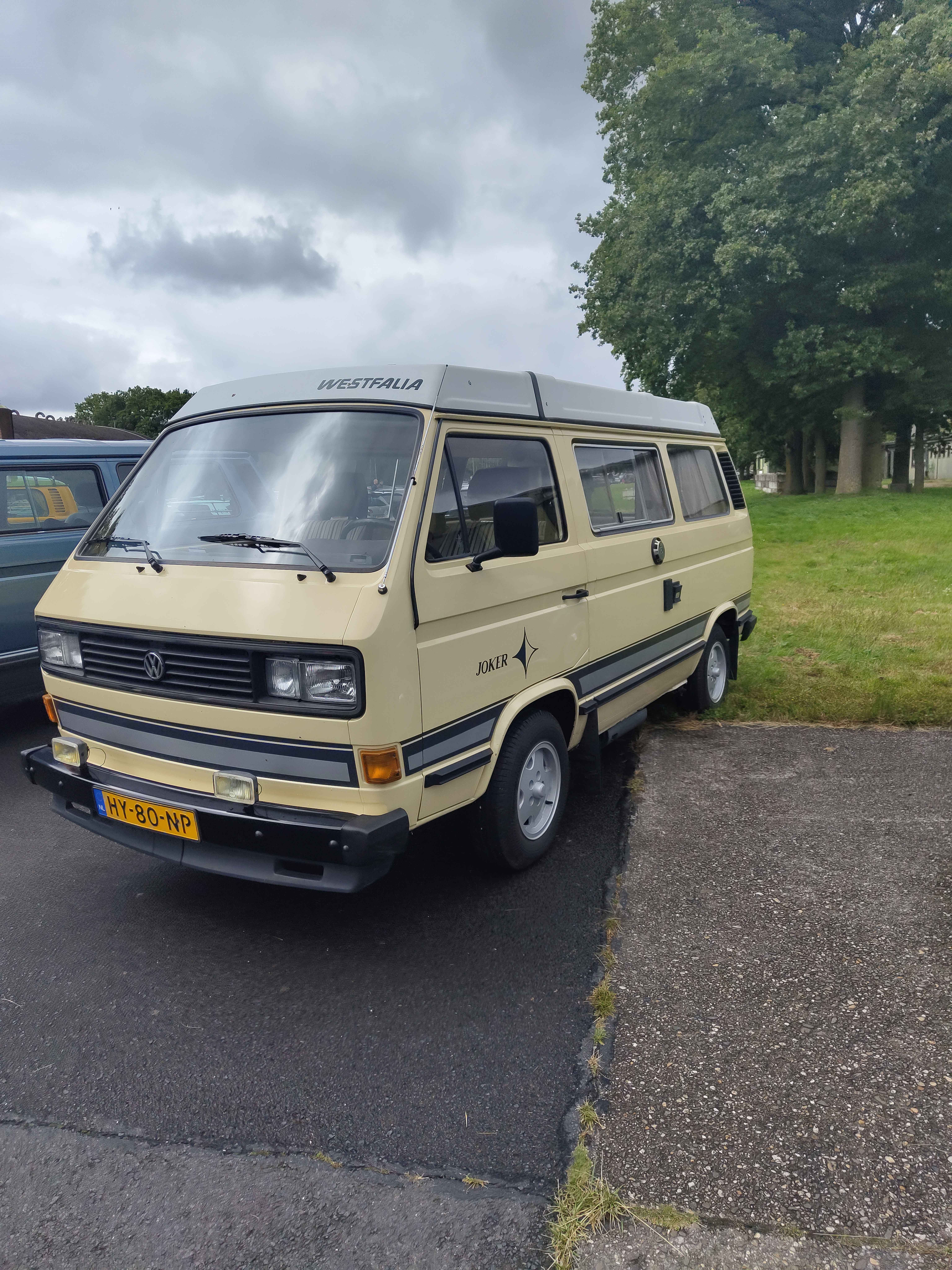 a car image is supposed to be here