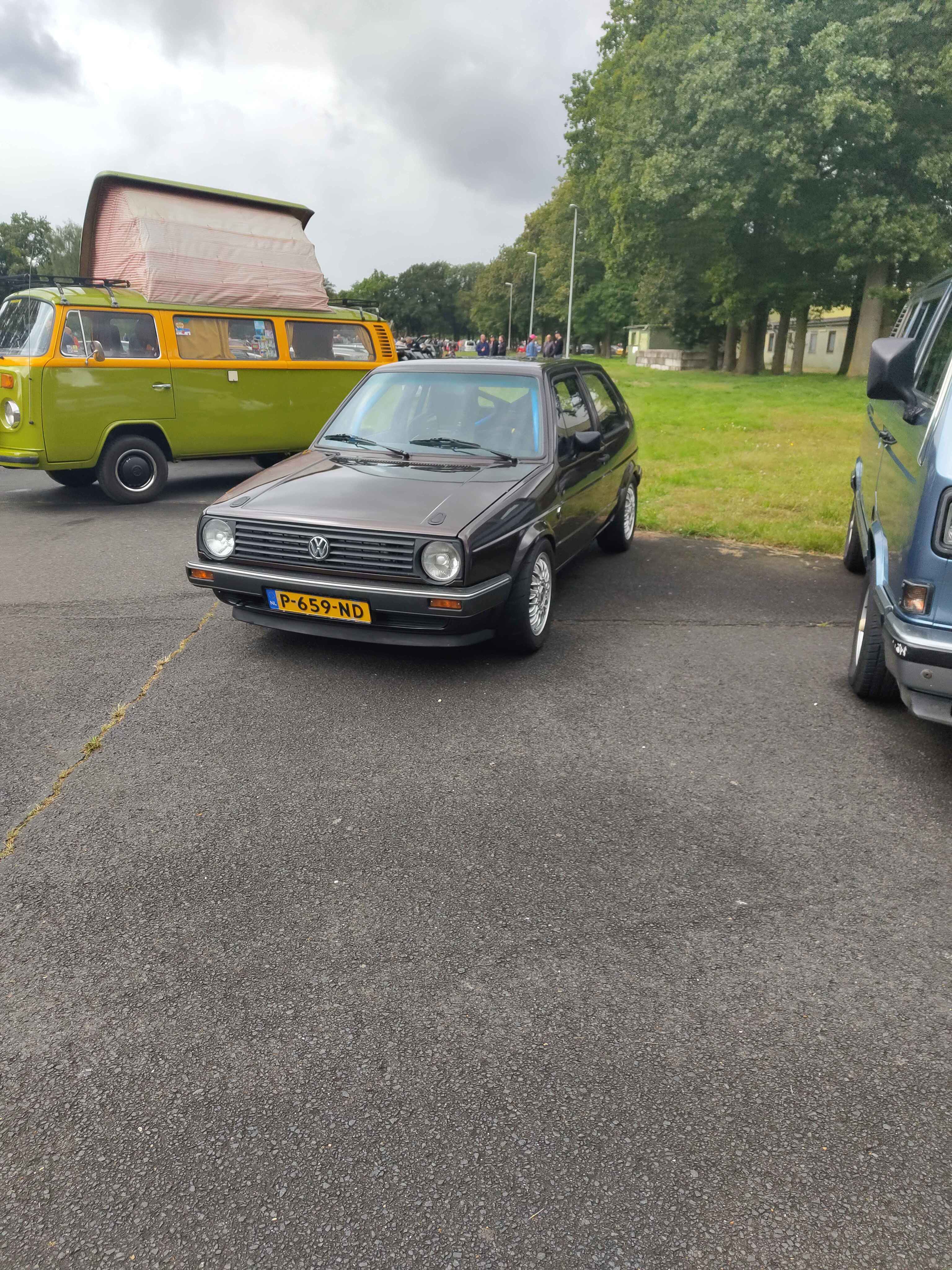 a car image is supposed to be here