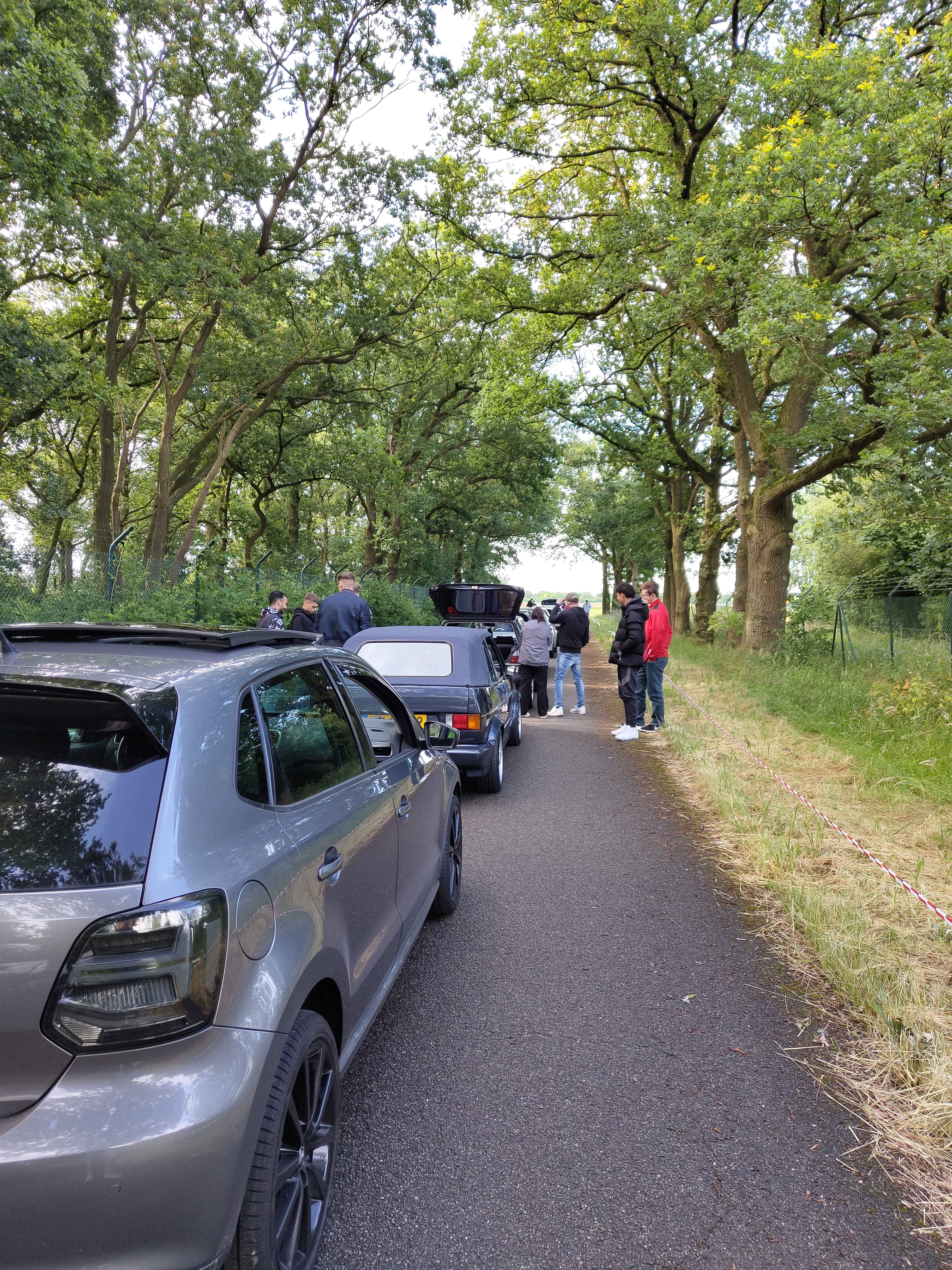 a car immage is supposed to be here